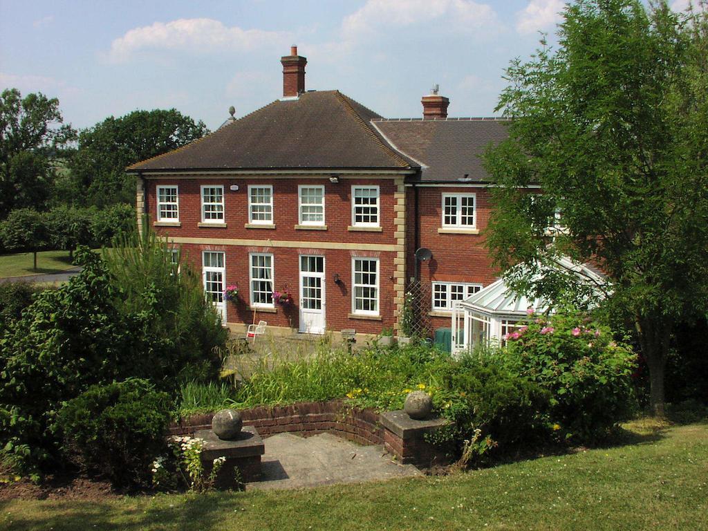 Austons Down Farm B&B Claverdon Exterior foto