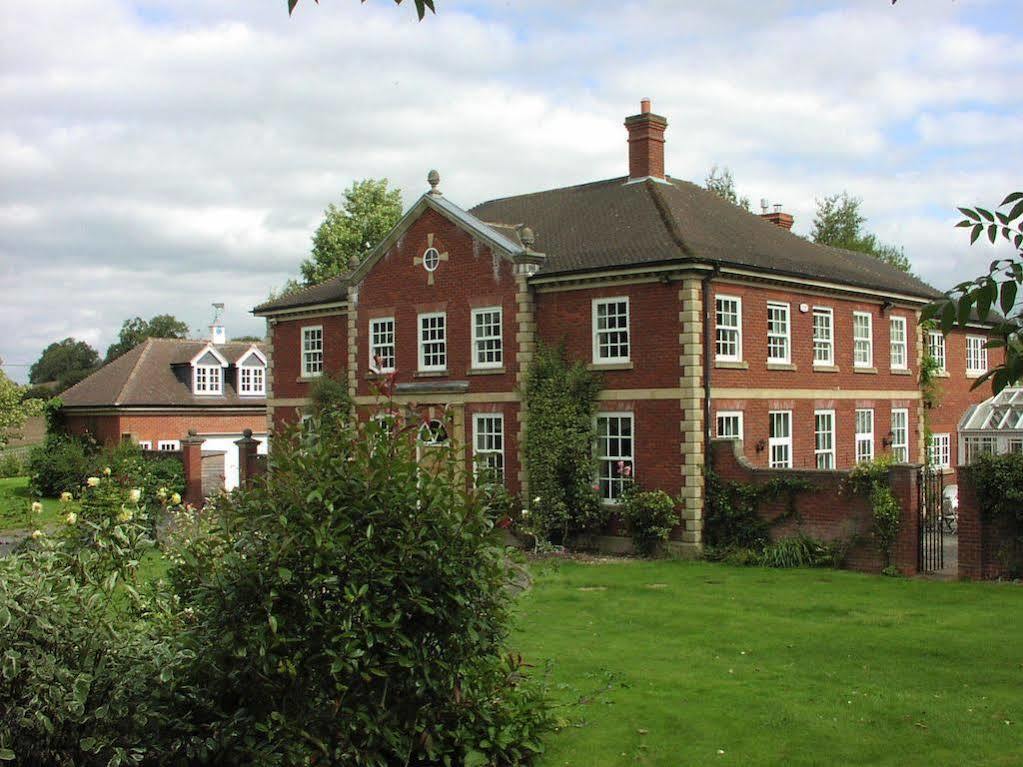 Austons Down Farm B&B Claverdon Exterior foto